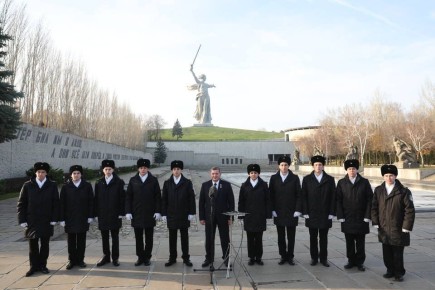 Волгоградская область передала землю Мамаева кургана для ледокола «Сталинград»