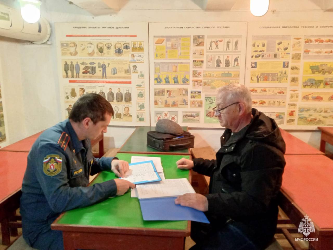 В год 35-летия продолжаем рассказывать о ровесниках ведомства В год 35-летия продолжаем рассказывать о ровесниках ведомства