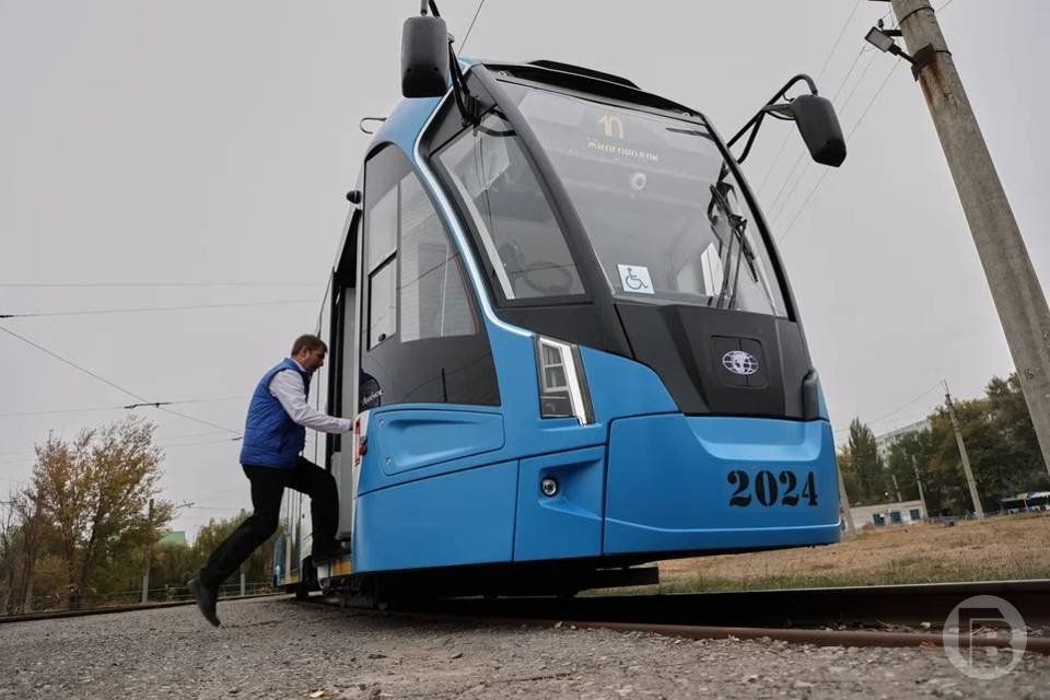 Три трамвая изменили маршруты из-за ДТП в Волгограде