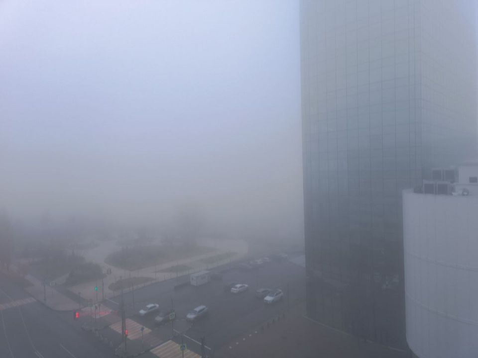 Волгоград накрыл густой туман