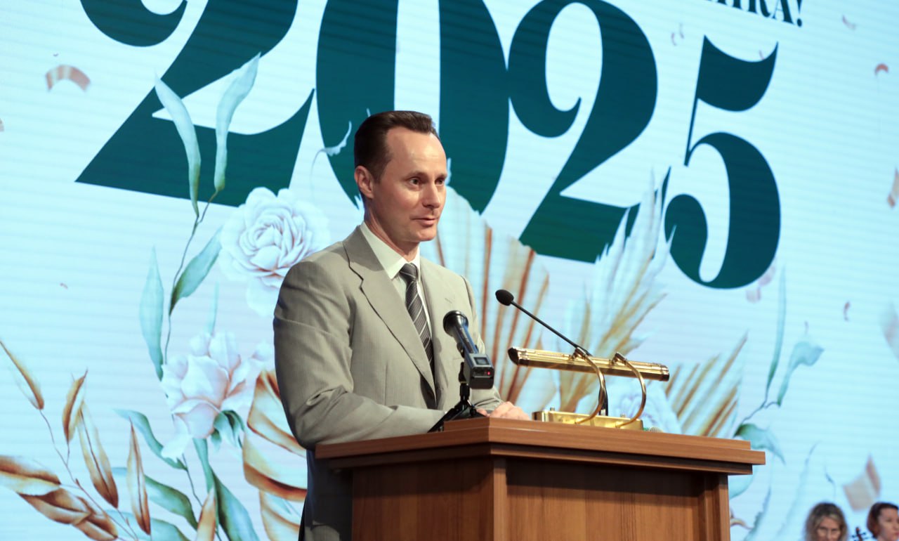 Народный фронт доложил Президенту о результатах применения ИИ при работе с обращениями граждан на Прямую линию Народный фронт доложил Президенту о результатах применения ИИ при работе с обращениями граждан на Прямую линию