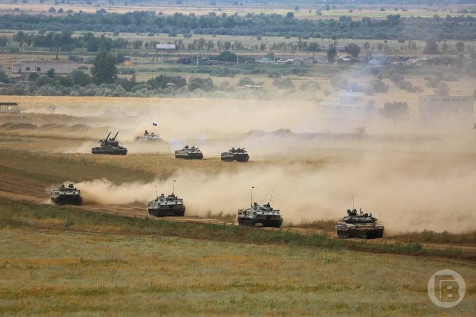 В Волжском ищут командиров и инструкторов с зарплатой от 50 тысяч