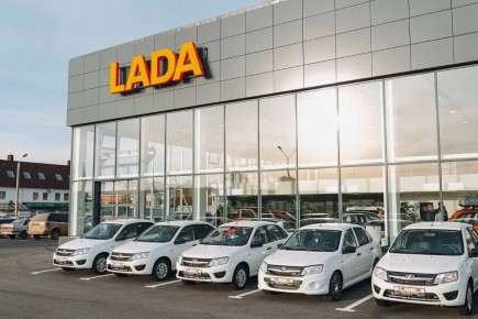       ǻ -    Lada