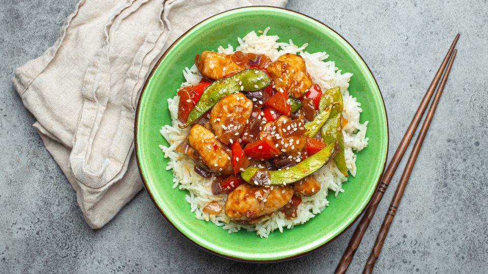 Такую вкусную курицу вы еще не готовили: простой рецепт ужина из Китая