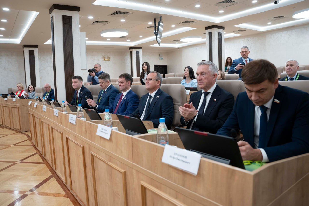 В Екатеринбурге под патронажем Министерства экономического развития Российской Федерации сегодня проходит IX форум стратегического развития «Города России: технологии лидерства» В Екатеринбурге под патронажем Министерства экономического развития Российской Федерации сегодня проходит IX форум стратегического развития «Города России: технологии лидерства»