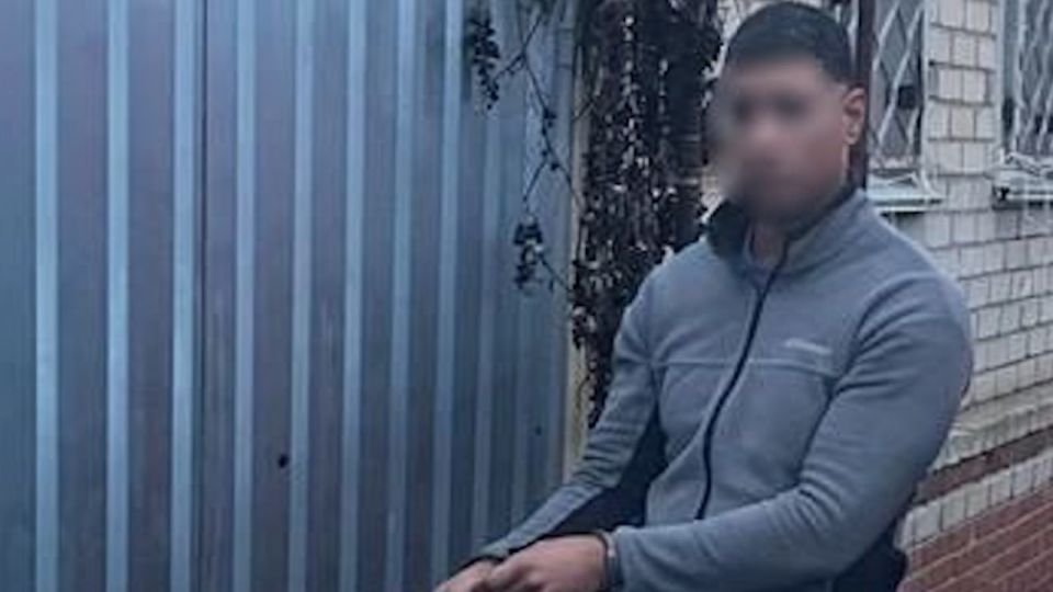 Иностранцу грозит до 15 лет тюрьмы за пять тайников с наркотиками в Волгограде