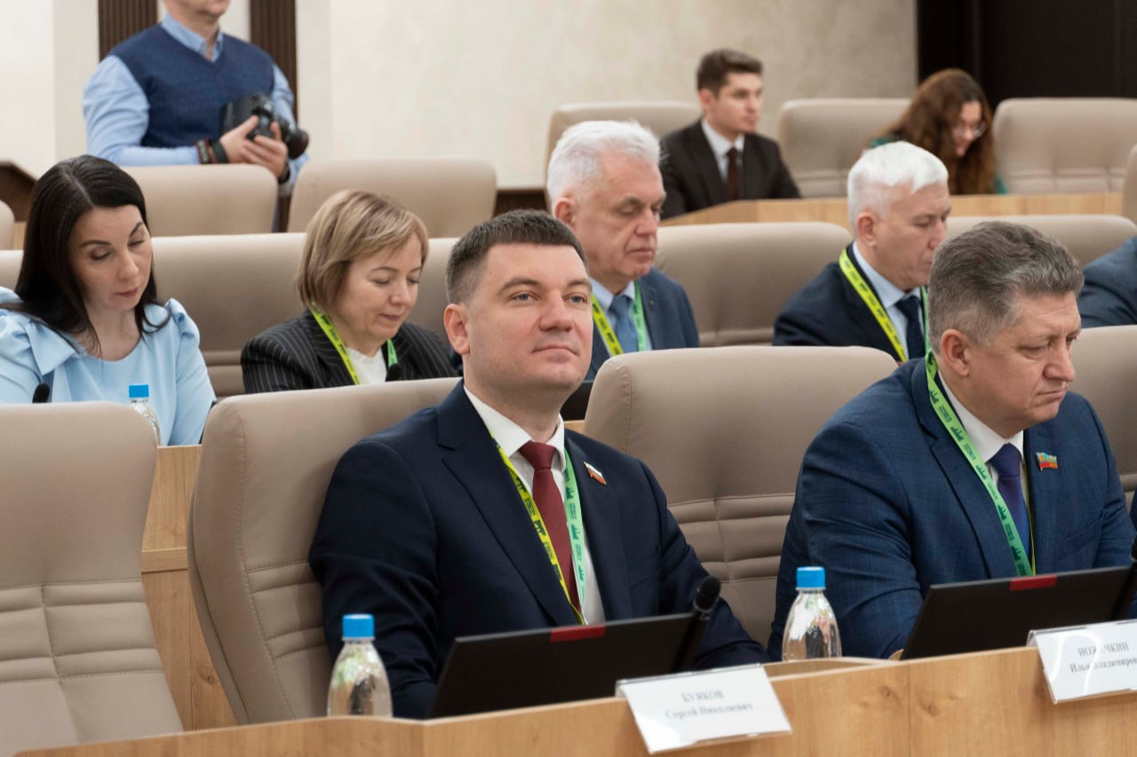 В Екатеринбурге под патронажем Министерства экономического развития Российской Федерации сегодня проходит IX форум стратегического развития «Города России: технологии лидерства» В Екатеринбурге под патронажем Министерства экономического развития Российской Федерации сегодня проходит IX форум стратегического развития «Города России: технологии лидерства»