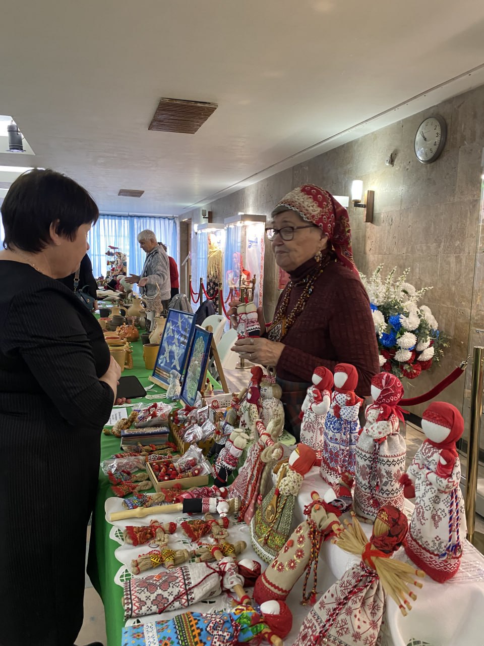 Волжские художники получили награды на областной выставке «Ода солдатского треугольника» Волжские художники получили награды на областной выставке «Ода солдатского треугольника»