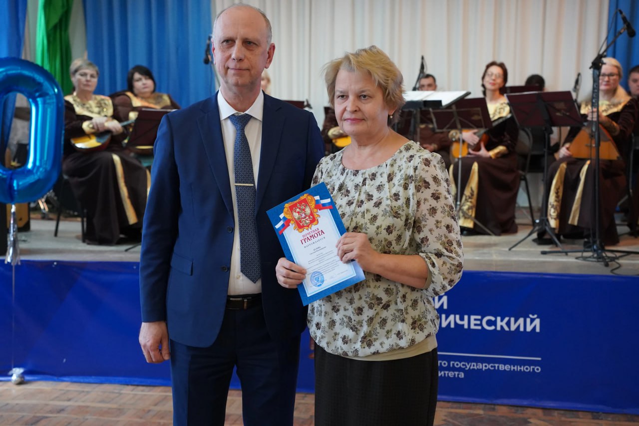 Волжский политехнический институт отмечает 60-летний юбилей Волжский политехнический институт отмечает 60-летний юбилей