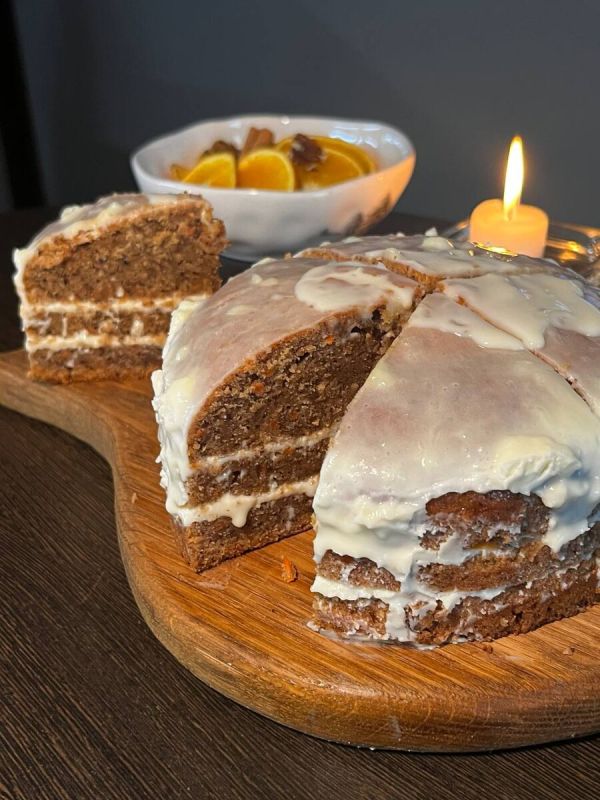 Морковный торт: Уникальное сочетание вкусов с ноткой апельсина