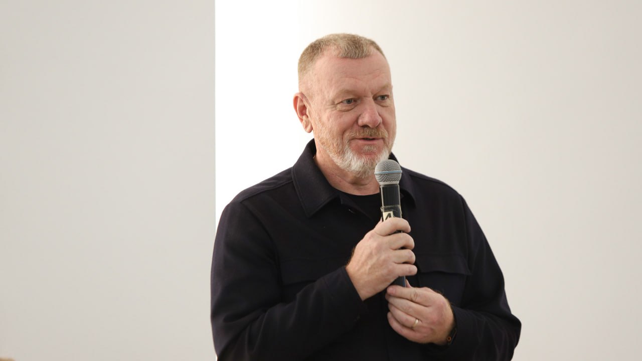 Реализацию федерального проекта «Культура малой Родины» рассмотрели сегодня на площадке обновленного Волгоградского ТЮЗа Реализацию федерального проекта «Культура малой Родины» рассмотрели сегодня на площадке обновленного Волгоградского ТЮЗа