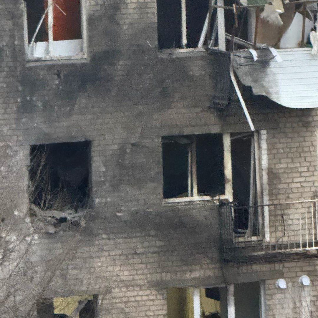 В Волгограде беспилотники ВСУ атаковали жилые дома В Волгограде беспилотники ВСУ атаковали жилые дома