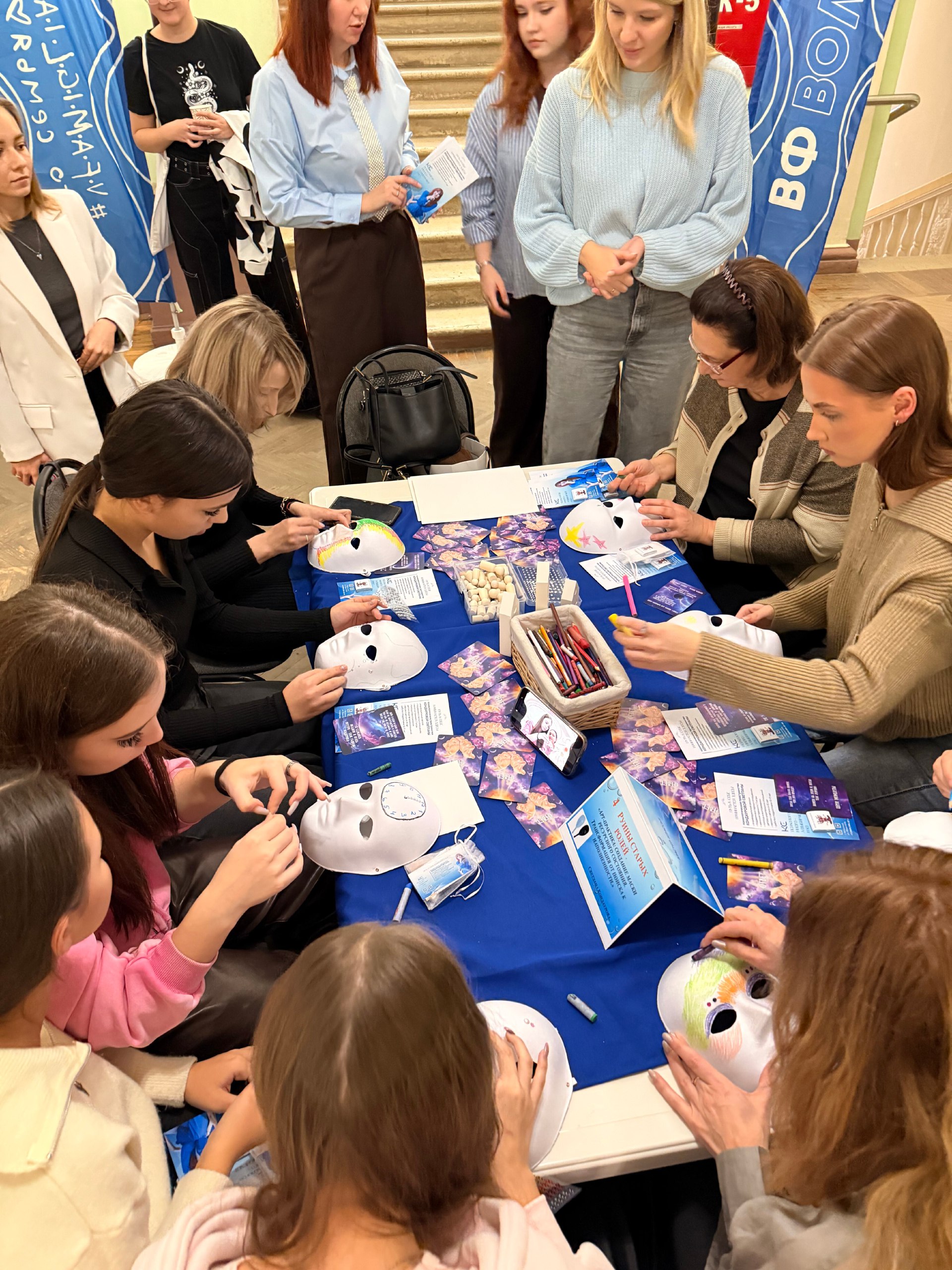 26 ноября в ДК ВГС стало местом притяжения для думающих, чувствующих и помогающих 26 ноября в ДК ВГС стало местом притяжения для думающих, чувствующих и помогающих