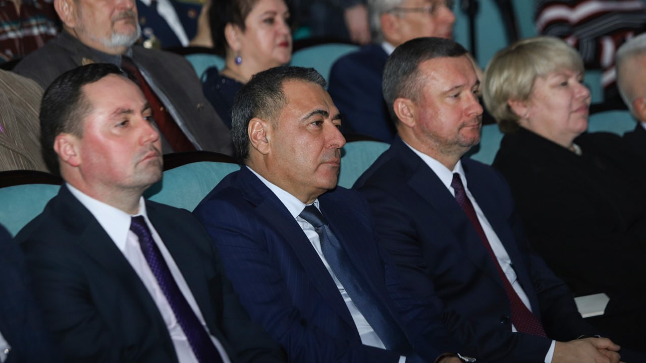 Волгоград принимает патриотический проект «Сталинград – Родина Победы» Волгоград принимает патриотический проект «Сталинград – Родина Победы»