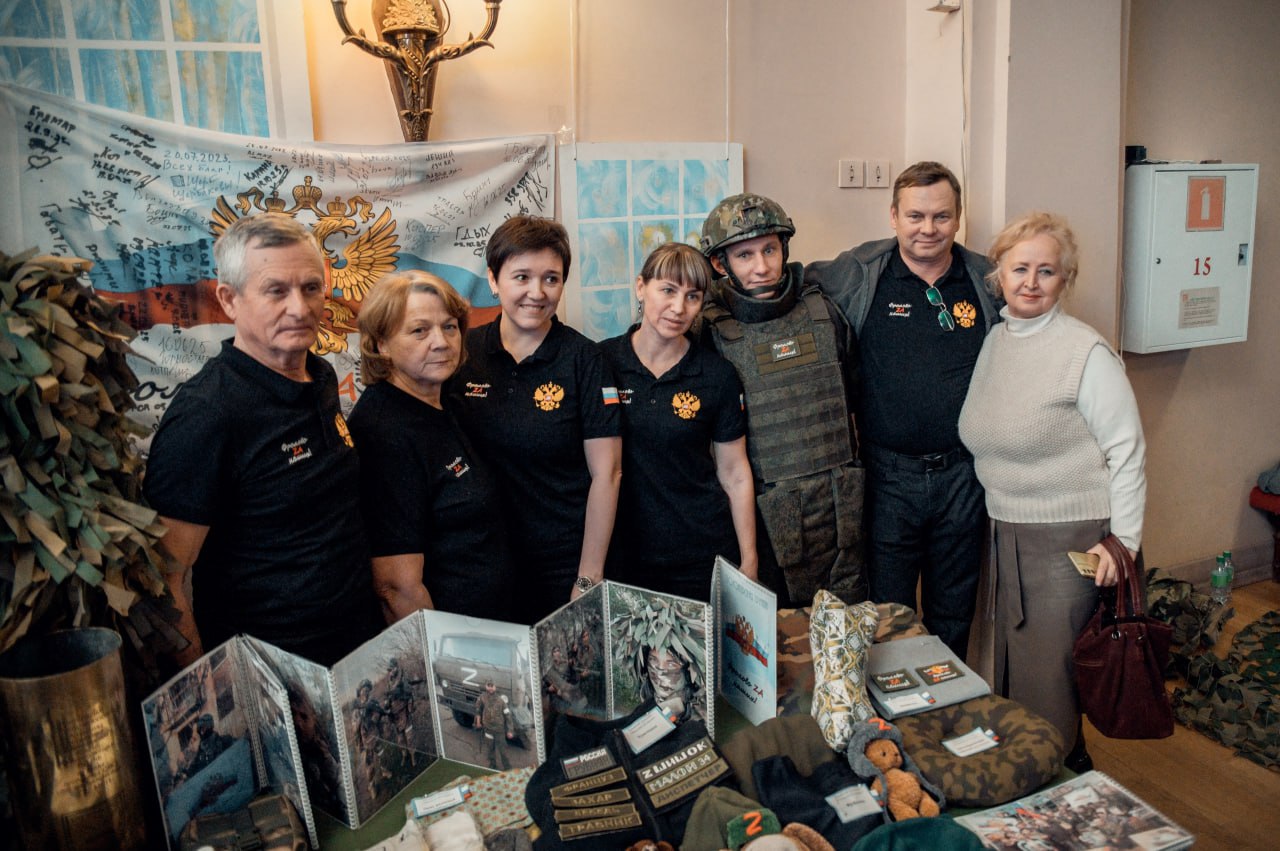 Друзья, благотворительный концерт «Сила в единстве» завершился! Это был наш общий праздник, организованный волонтерской командой «Волжский ZOV» и движением «Синий платочек Победы» Друзья, благотворительный концерт «Сила в единстве» завершился! Это был наш общий праздник, организованный волонтерской командой «Волжский ZOV» и движением «Синий платочек Победы»