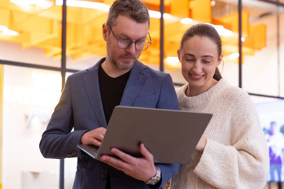 В России каждая вторая компания выбирает телеком-операторов в качестве партнеров