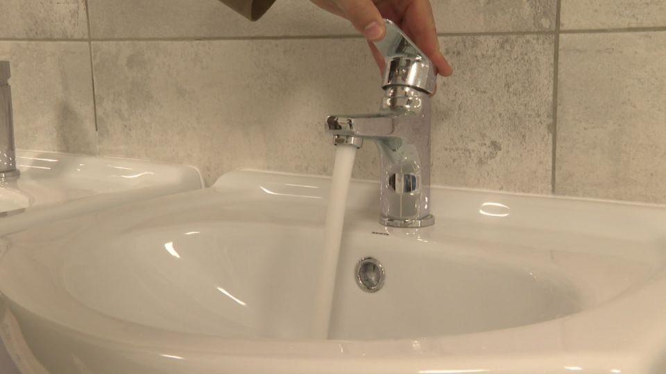 Волгоградцы столкнутся с отключением холодной воды 6 и 8 декабря