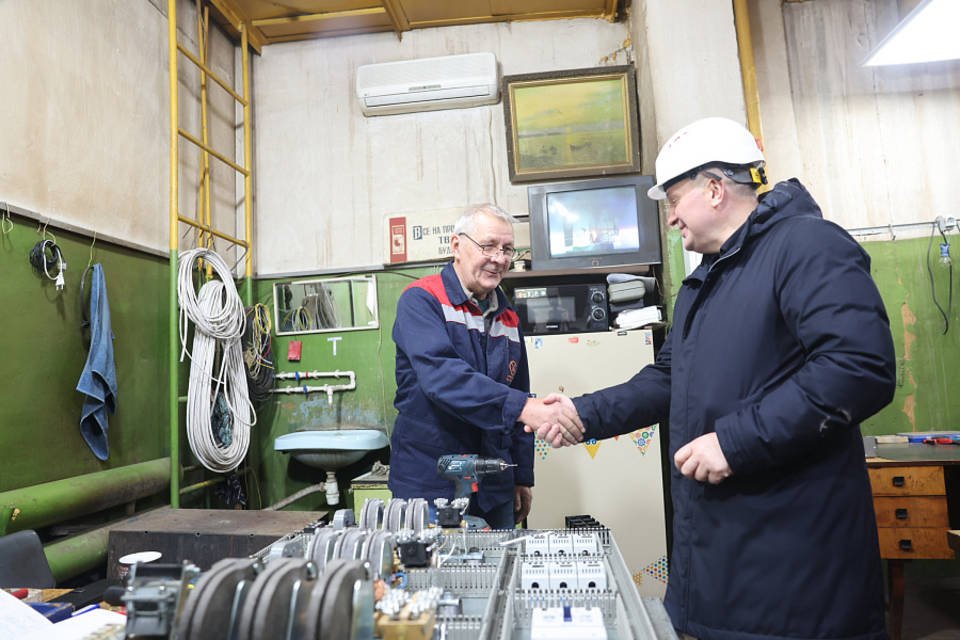 Губернатор Бочаров оценил изменения и реализацию проектов в Урюпинске Губернатор Бочаров оценил изменения и реализацию проектов в Урюпинске