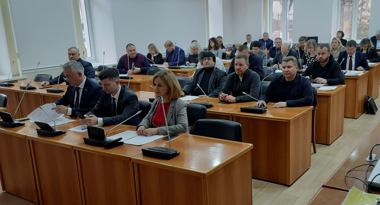 Депутаты готовятся принять бюджет Волгограда во втором, окончательном чтении Депутаты готовятся принять бюджет Волгограда во втором, окончательном чтении