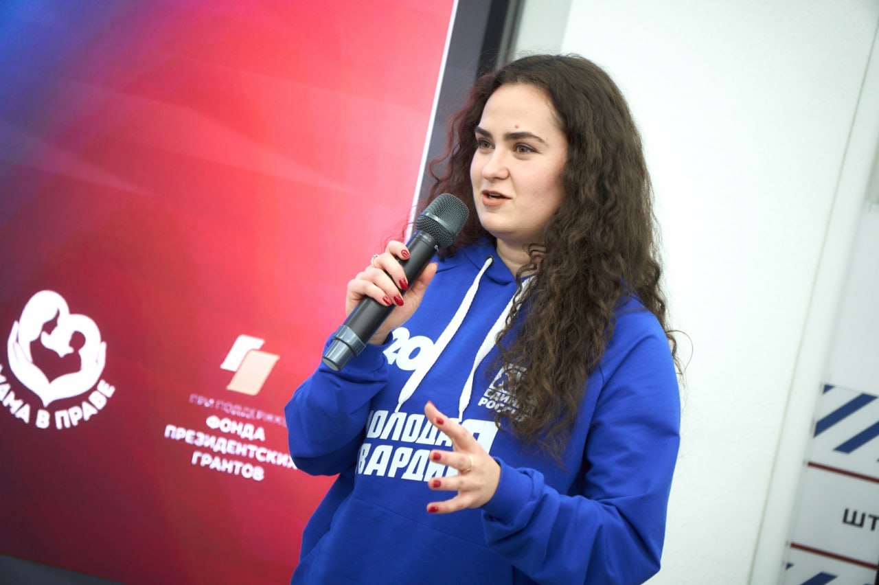 В Штабе общественной поддержки «Единой России» в Волгограде состоялось открытие регионального отделения Всероссийского социально-просветительского проекта «Женщины Победы» В Штабе общественной поддержки «Единой России» в Волгограде состоялось открытие регионального отделения Всероссийского социально-просветительского проекта «Женщины Победы»