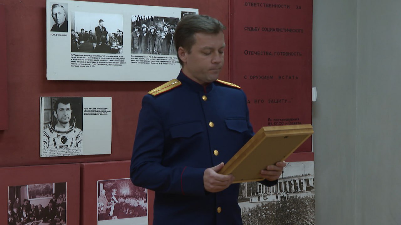 Воспитанники волгоградского кадетского корпуса СКР услышали истории героев в памятную дату Воспитанники волгоградского кадетского корпуса СКР услышали истории героев в памятную дату