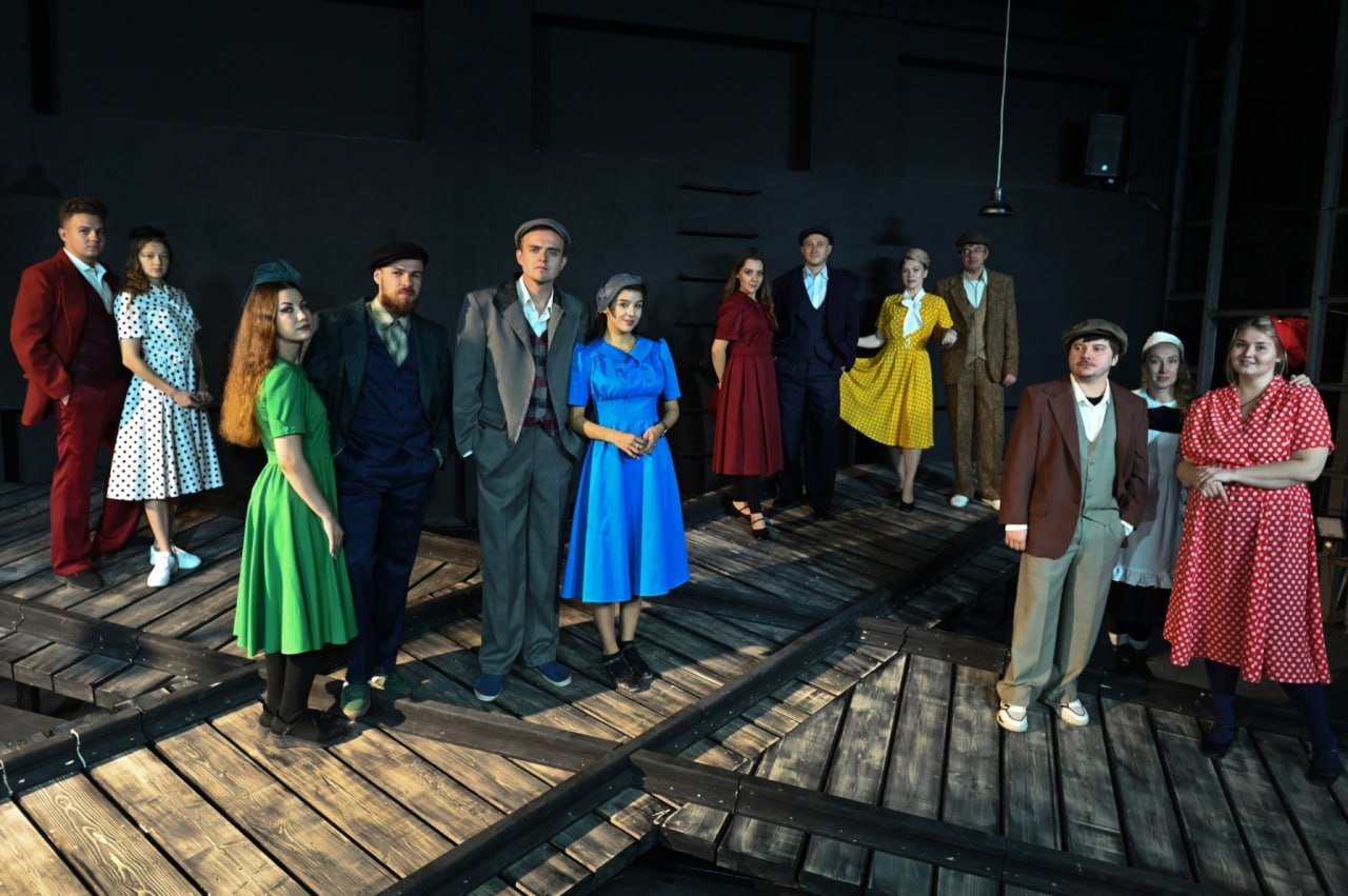 В ТЮЗе состоялась премьера спектакля, поставленного в рамках проекта «Единой России» «Культура малой Родины» В ТЮЗе состоялась премьера спектакля, поставленного в рамках проекта «Единой России» «Культура малой Родины»