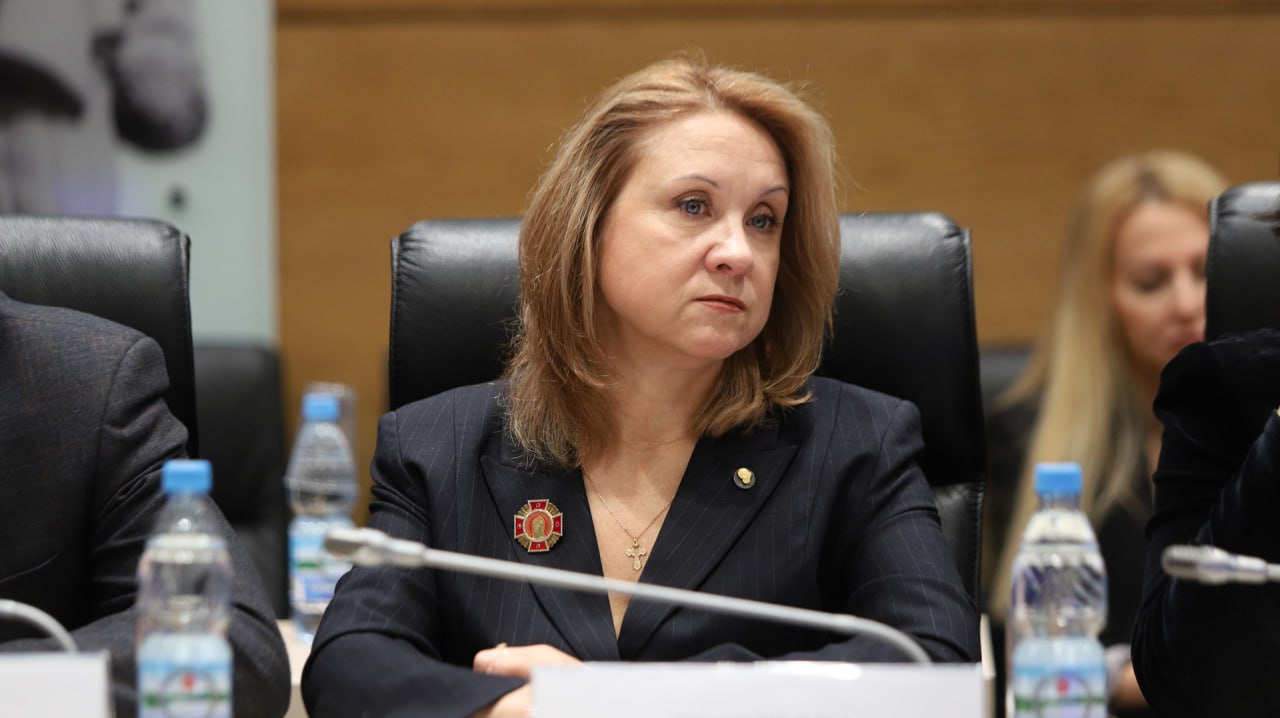 «Просвещение и нравственность: воспитание личности и вызовы времени» – такова тема круглого стола, который состоялся сегодня на площадке Волгоградской областной Думы «Просвещение и нравственность: воспитание личности и вызовы времени» – такова тема круглого стола, который состоялся сегодня на площадке Волгоградской областной Думы