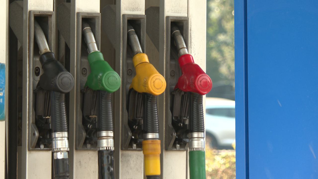 Цены на бензин подскочили в Волгоградской области
