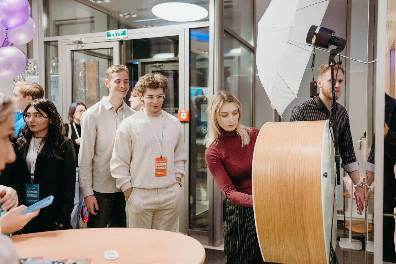 В Волгограде подвели итоги 8 сезона программы молодежного предпринимательства "Я в деле" В Волгограде подвели итоги 8 сезона программы молодежного предпринимательства "Я в деле"