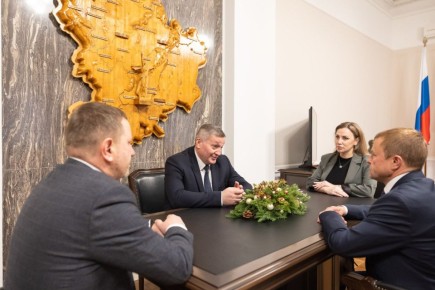 Губернатор Волгоградской области Андрей Бочаров провел рабочую встречу с президентом общероссийской общественной организации малого и среднего предпринимательства «ОПОРА РОССИИ» Александром Калининым