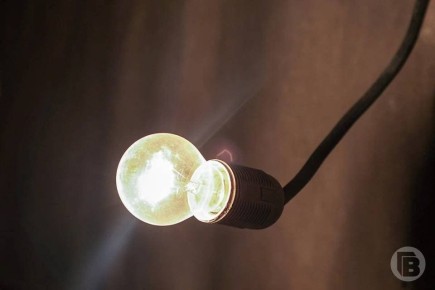 Под Волгоградом энергетики переведены на особый режим работы из-за непогоды