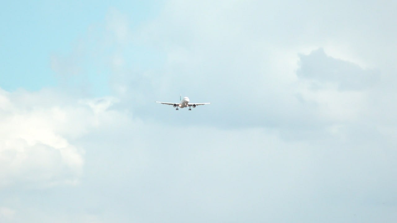 Расписание полетов в аэропорту Волгограда продолжает страдать от непогоды