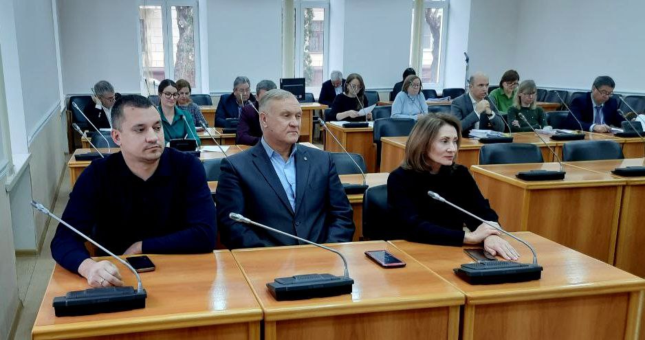 К действующему решению об установлении родительской платы за муниципальные детсады подготовлены изменения, одобренные сегодня профильным комитетом Волгоградской городской Думы