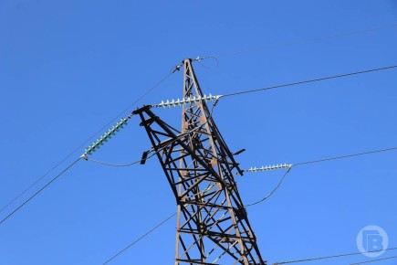 В районы Волгоградской области вернули электричество после бурана