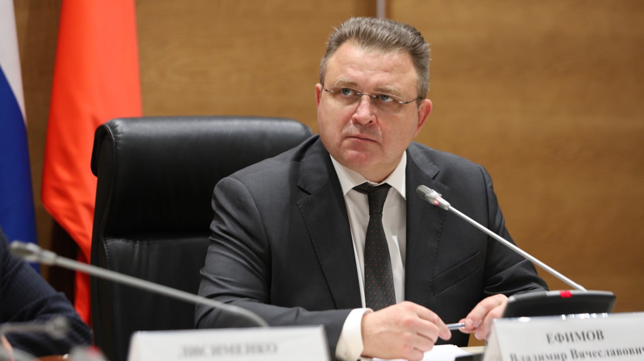 Кандидатура нового главы Облпромторга и ТЭК поддержана региональными парламентариями Кандидатура нового главы Облпромторга и ТЭК поддержана региональными парламентариями