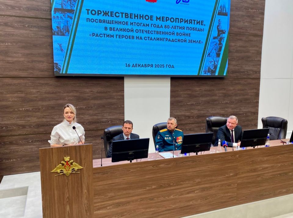 ������� ������ �� �������������� �����: ������������� ������� ������� ����� ���� 80-����� ������ � ������� ������������� �����