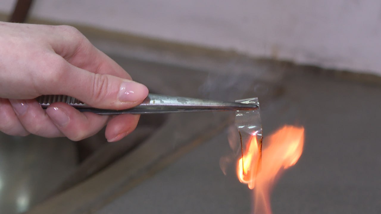 Волжские ученые разработали огнестойкую упаковочную экопленку Волжские ученые разработали огнестойкую упаковочную экопленку