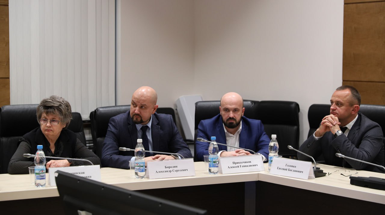 В облдуме в рамках круглого стола обсудили темпы реализации механизма комплексного развития территорий В облдуме в рамках круглого стола обсудили темпы реализации механизма комплексного развития территорий