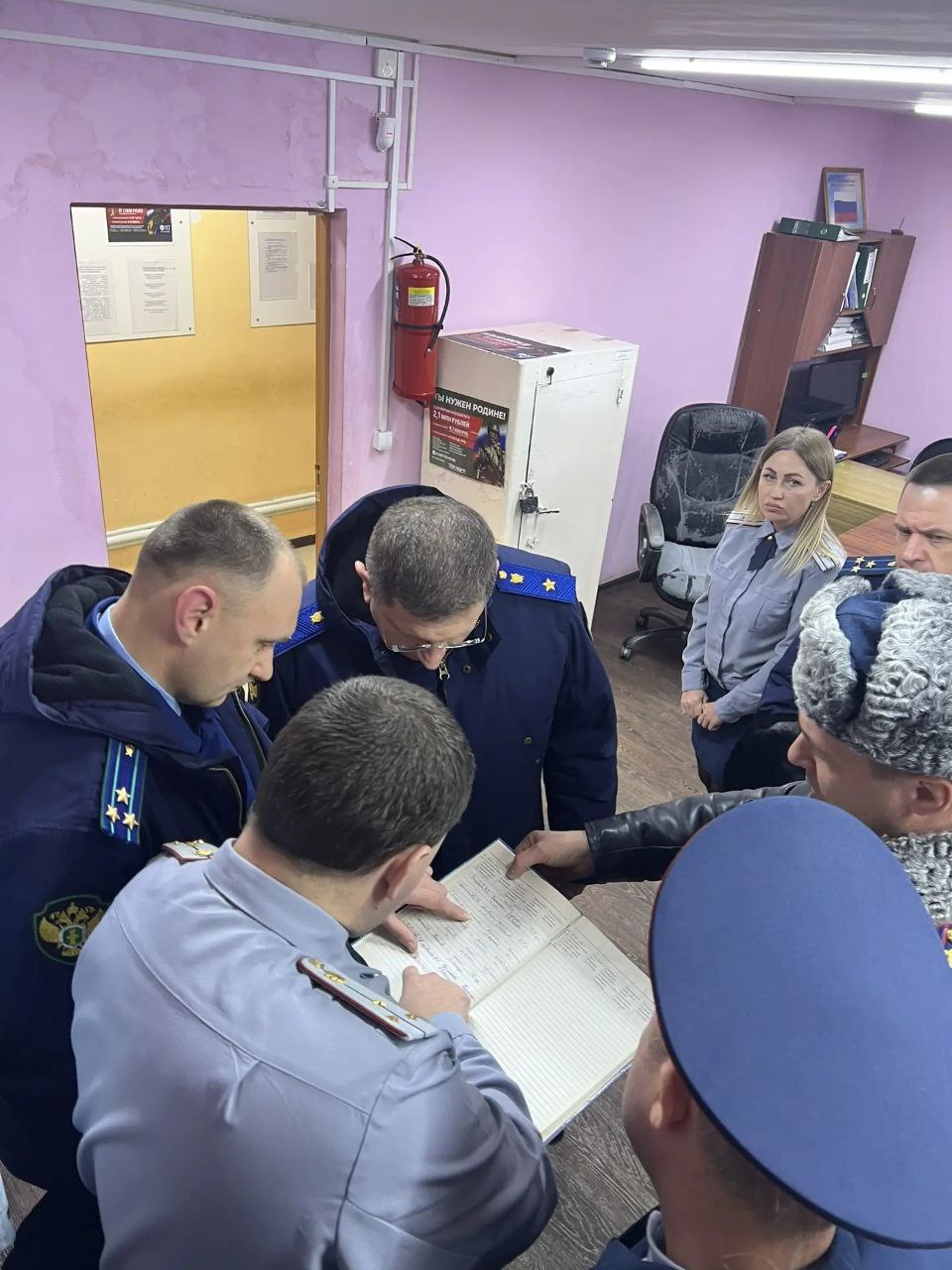 Заместитель прокурора Волгоградской области проверил работу органов, исполняющих уголовные наказания в Тракторозаводском районе г.Волгограда Заместитель прокурора Волгоградской области проверил работу органов, исполняющих уголовные наказания в Тракторозаводском районе г.Волгограда