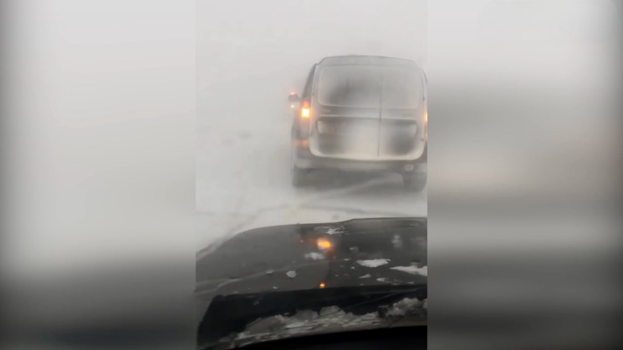 Житель Волгоградской области спас три семьи из «плена» арктического шторма Житель Волгоградской области спас три семьи из «плена» арктического шторма