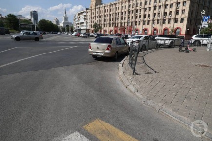 92-й бензин подешевел в Волгограде под Новый год