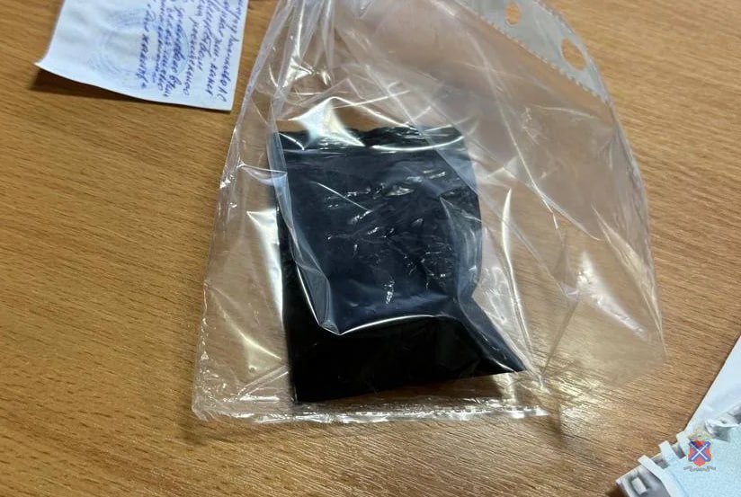 В Светлоярском районе полицейские обнаружили наркотики у жителя Калмыкии