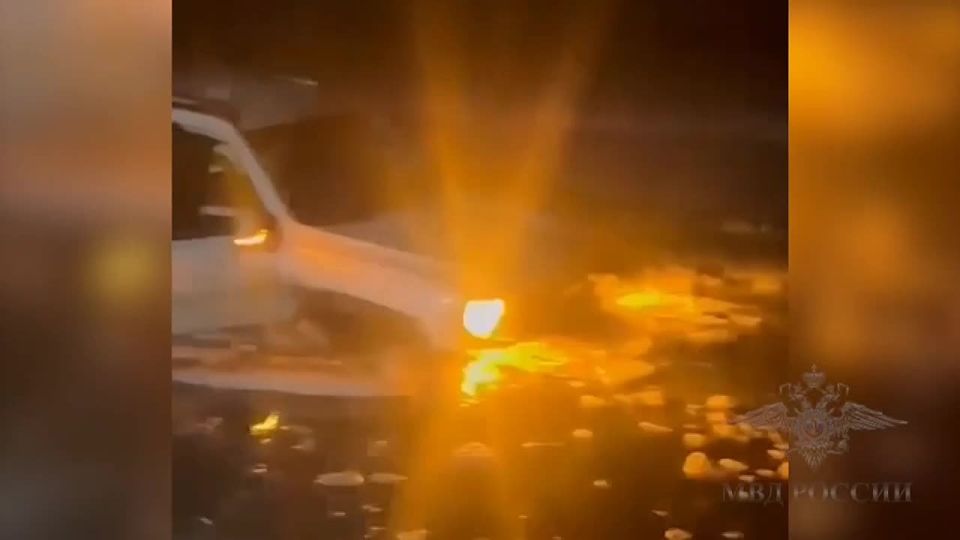 ����������� ������ ����� �� ������, ������������� ��� ��� � ������������� �������