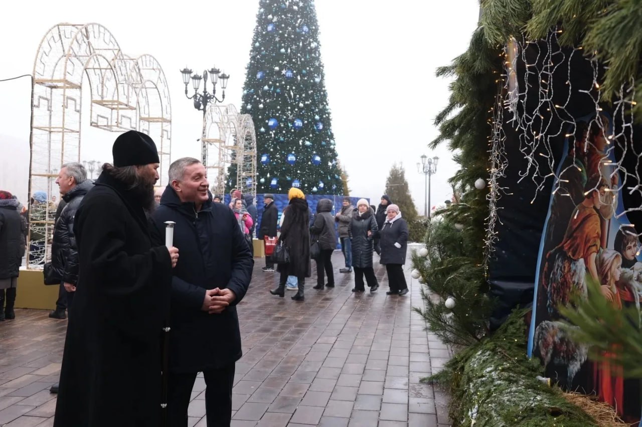 Андрей Бочаров и митрополит Феодор обсудили вопросы реализации совместных проектов Андрей Бочаров и митрополит Феодор обсудили вопросы реализации совместных проектов