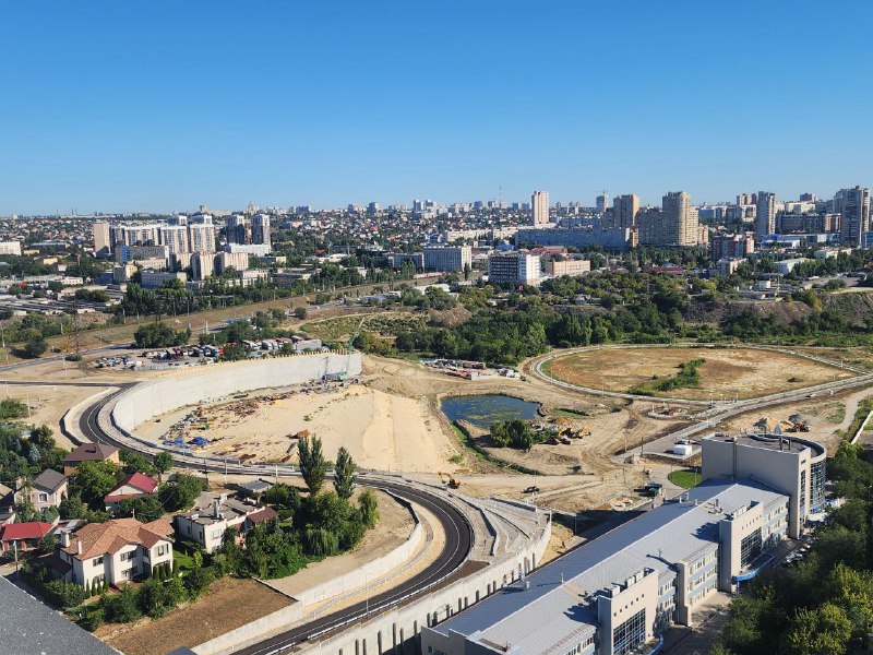 В Волгограде завершили строительство двухполосной дороги с выездом в пойму реки Царицы
