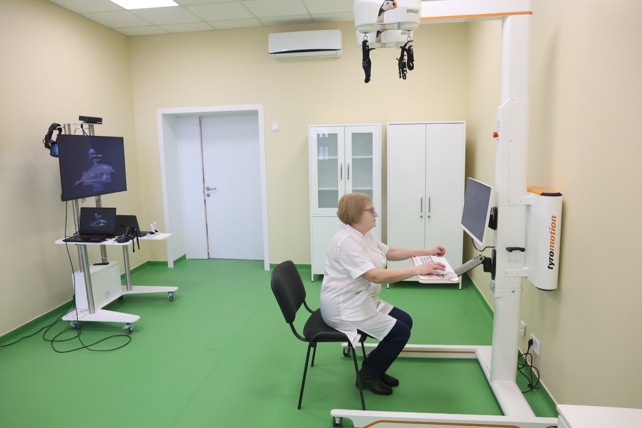 Андрей Бочаров оценил готовящуюся к открытию поликлинику в Красноармейском районе Андрей Бочаров оценил готовящуюся к открытию поликлинику в Красноармейском районе