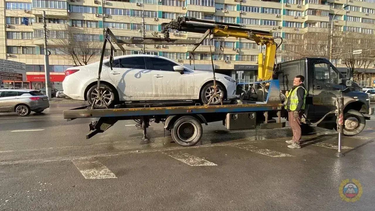 В Центральном и Дзержинском районах города Волгограда сотрудники Госавтоинспекции провели массовые проверки В Центральном и Дзержинском районах города Волгограда сотрудники Госавтоинспекции провели массовые проверки