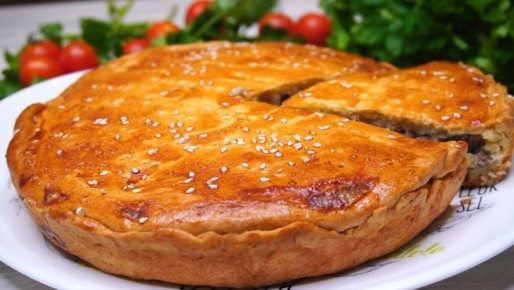 Почему рыбный пирог со скумбрией станет хитромодным угощением на вашем столе