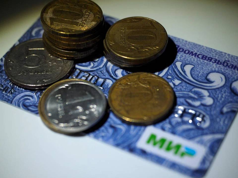 Вам упали на счет от неизвестного лица 6000 рублей