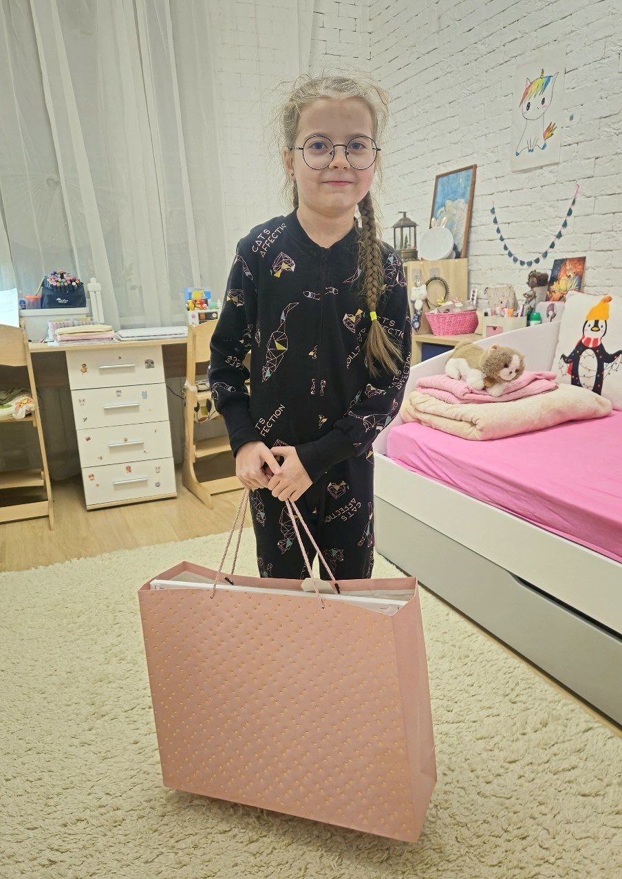 Депутаты Волгоградской городской Думы продолжают исполнять детские мечты в рамках ежегодной Всероссийской акции «Ёлка желаний» Депутаты Волгоградской городской Думы продолжают исполнять детские мечты в рамках ежегодной Всероссийской акции «Ёлка желаний»